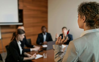 Comment communiquer sur votre parcours juridique ?